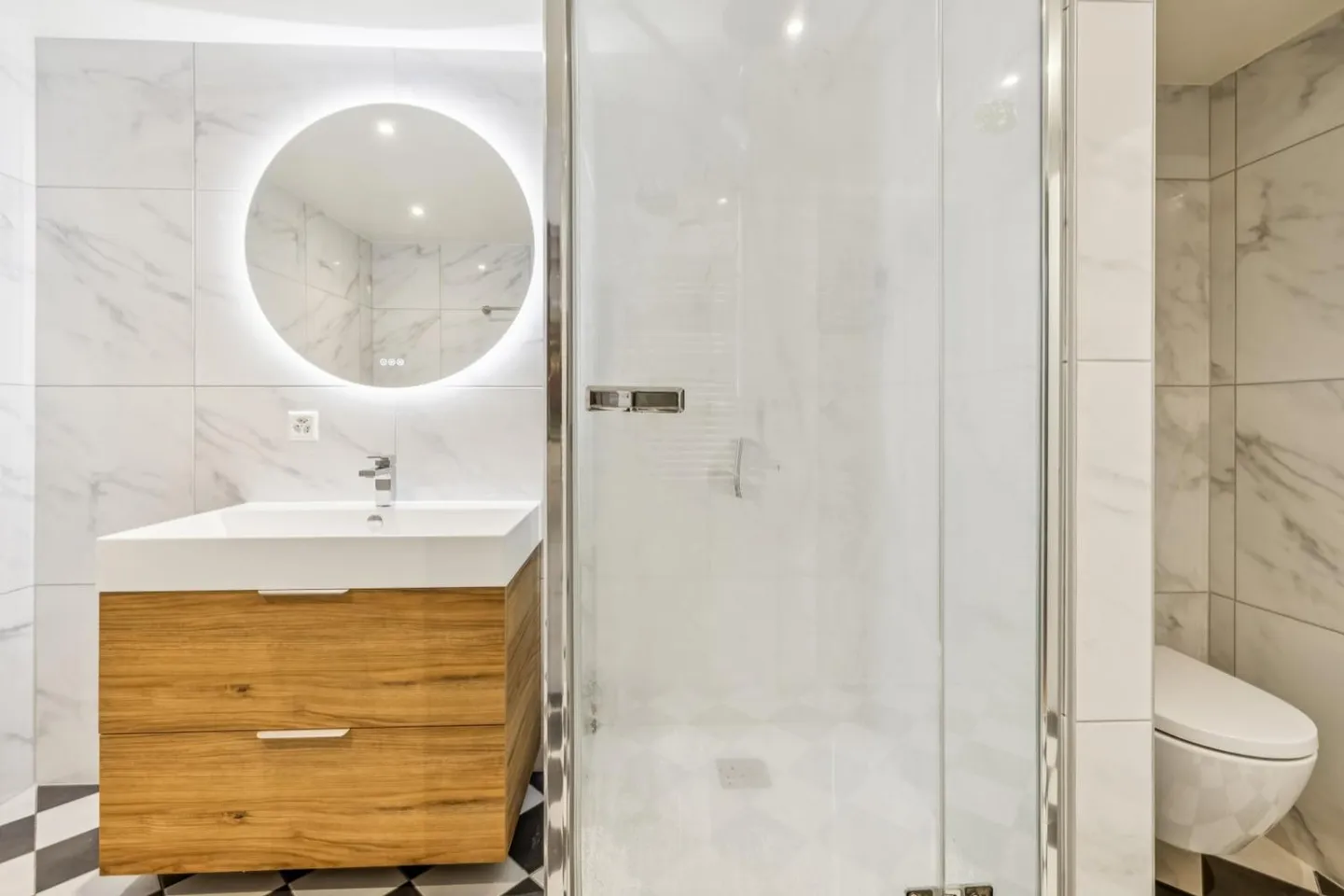 Anières | Elegant villa in contemporary style with exceptional amenities - Photo 11 of 12