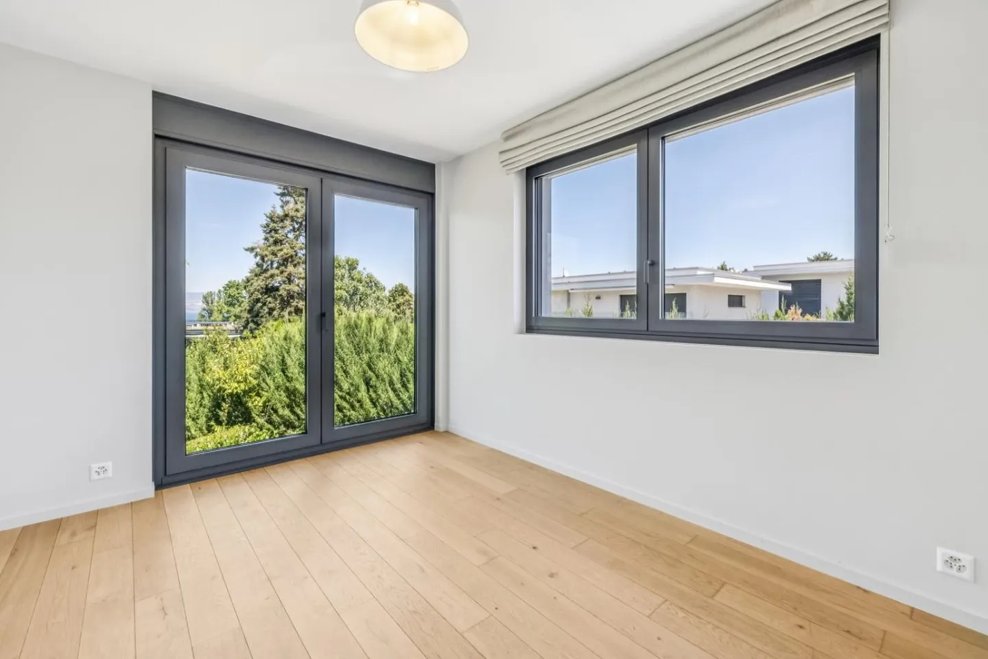 Anières | Elegant villa in contemporary style with exceptional amenities - Photo 12 of 12