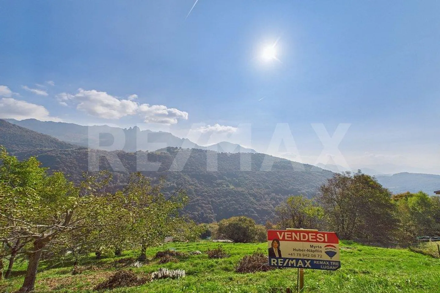Terrain à bâtir; ensoleillé avec vue panoramique, à environ 25 min. de Lugano - Photo 8 sur 8
