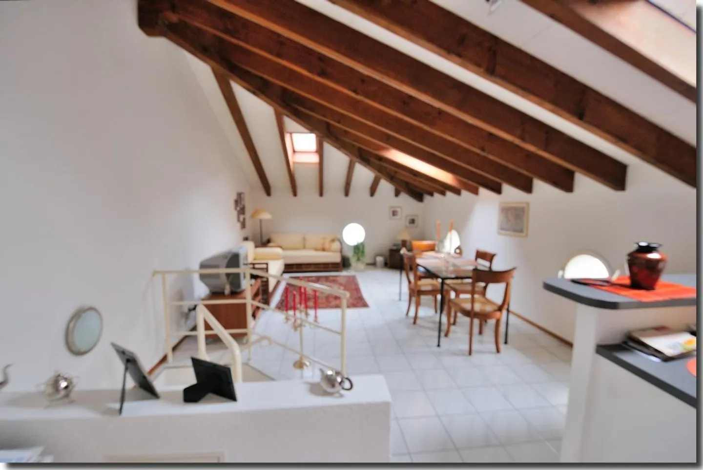 Original furnished 3-room duplex apartment - Photo 10 of 10