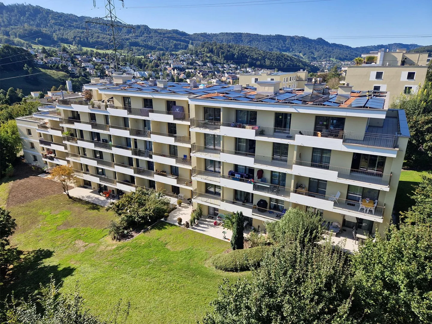 2.0 - Appartement de chambre avec terrasse sur le toit de 94 m² et vue sur la verdure - Photo 1 sur 7