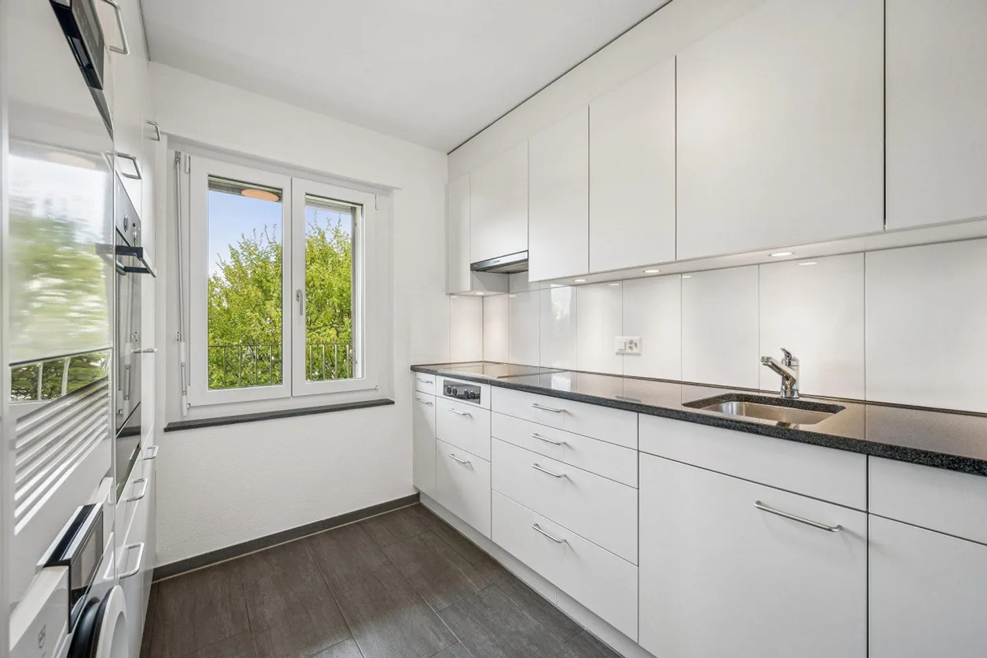 2.0 - Appartement de chambre avec terrasse sur le toit de 94 m² et vue sur la verdure - Photo 6 sur 7