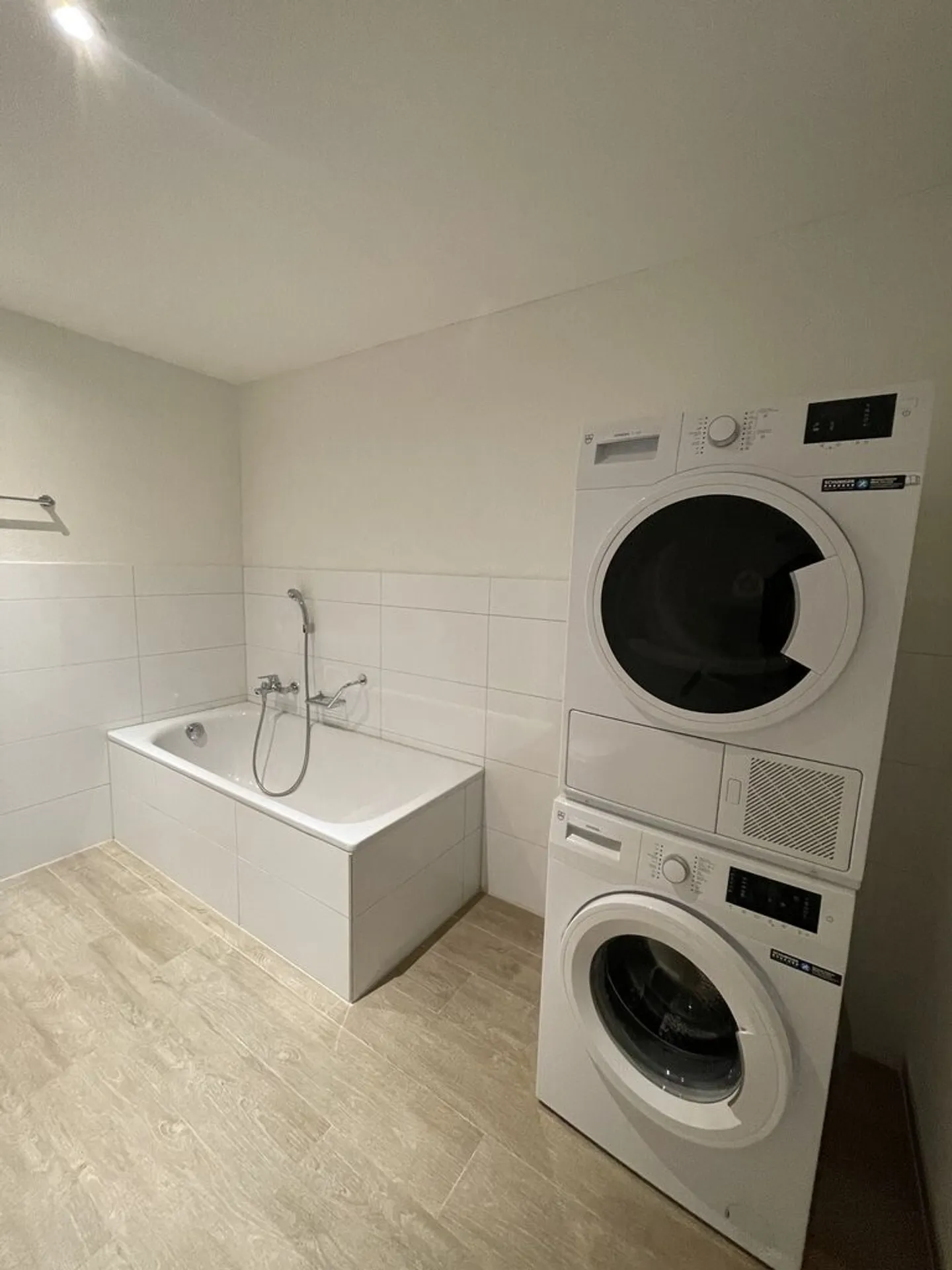 Un Inizio Felice per l'Appartamento - Foto 7 di 8