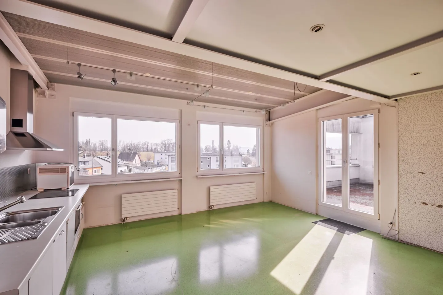 Edificio per uffici, commerciali e magazzini - Foto 6 di 11