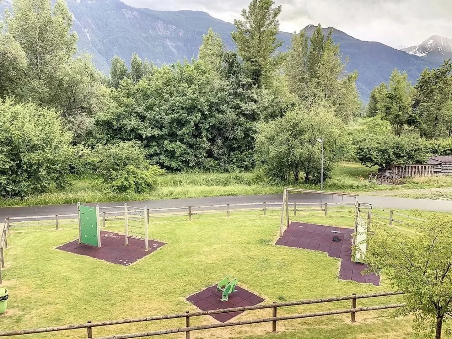 louer : Appartement 4.5 pièces lumineux à Fully - 103 m² avec grand balcon - Photo 7 sur 13