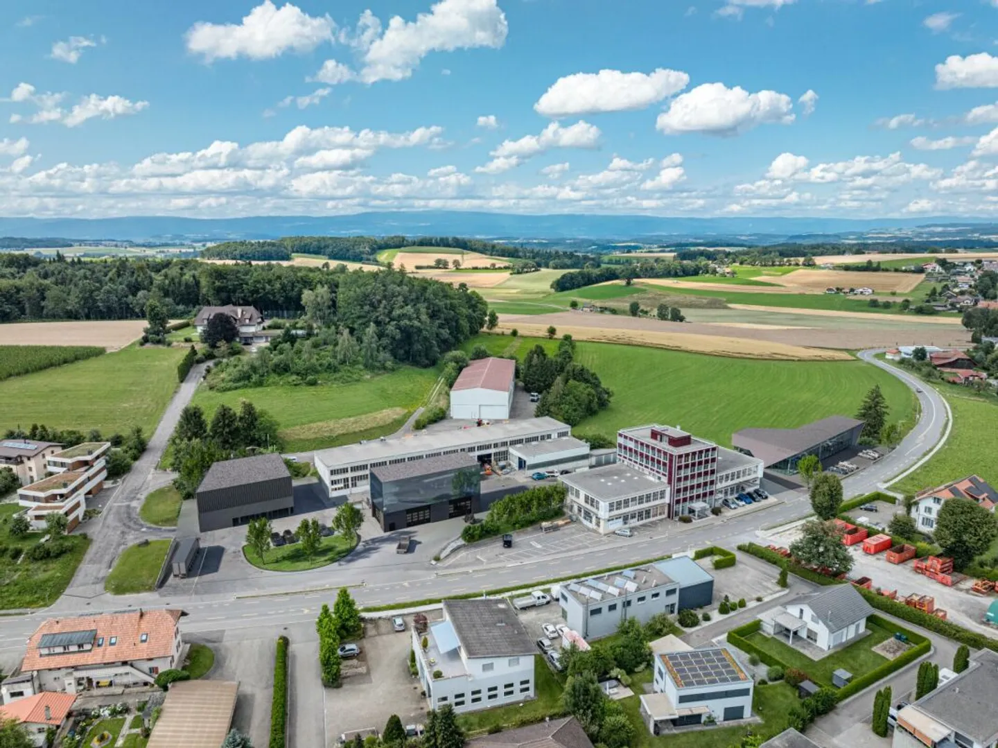 Commercial for sale - Photo 1 of 7