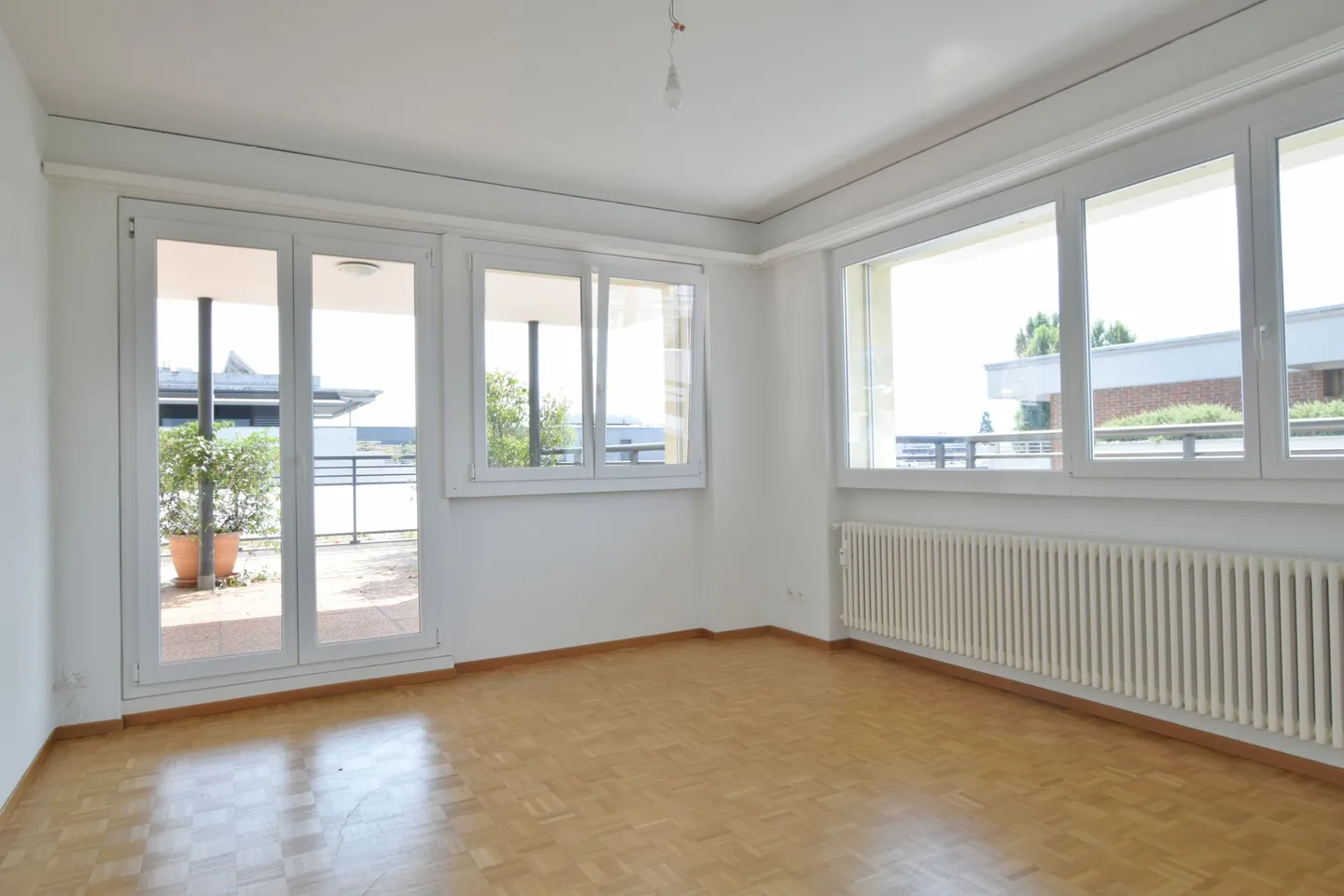 Attique spacieux au cœur de Locarno - Photo 5 sur 10