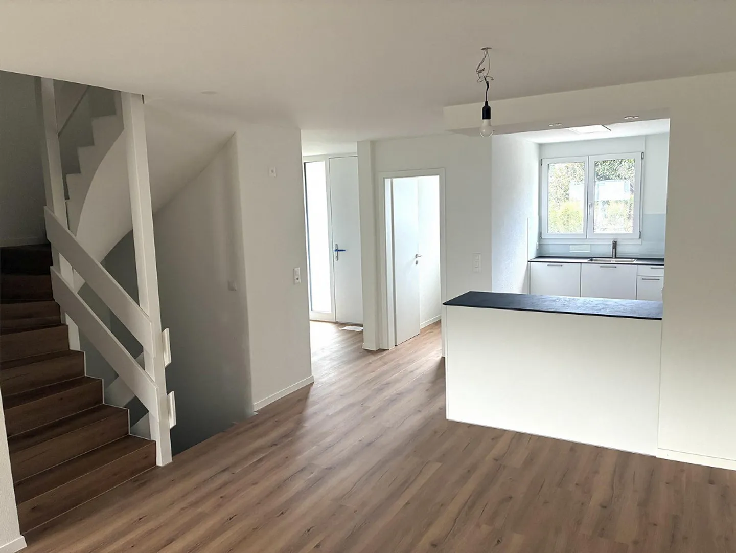 Maison de ville 5,5 pièces - Première location après rénovation totale - Photo 1 sur 13