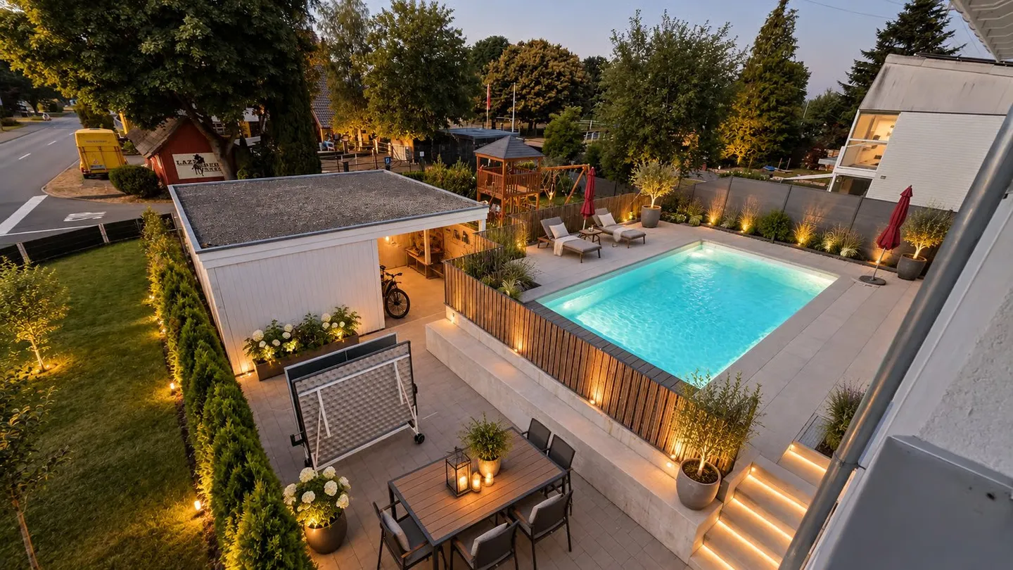 Casa unifamiliare moderna con piscina - Foto 10 di 12