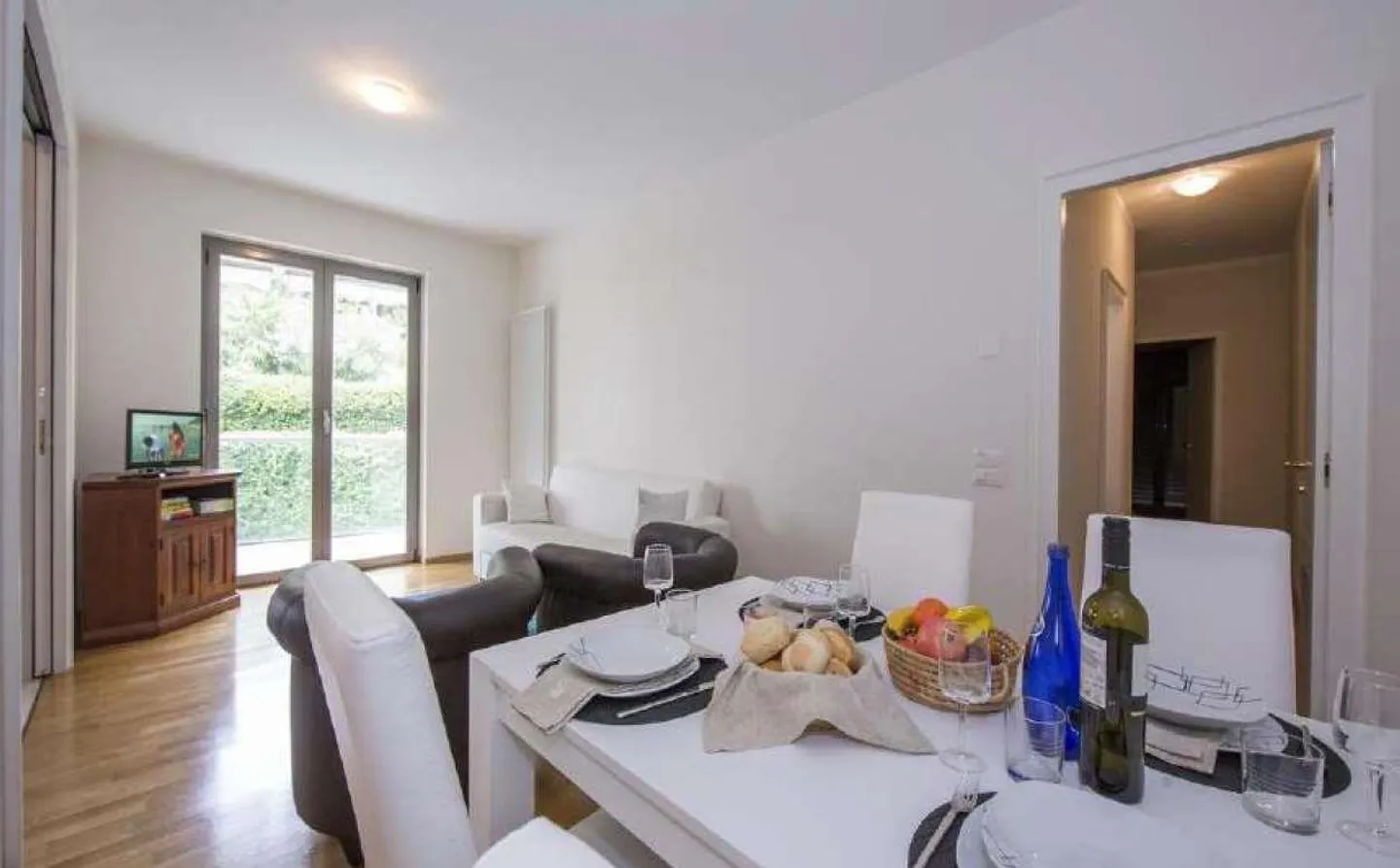 Appartamento elegante 3.5 con servizi esclusivi nel centro di Lugano - Foto 1 di 13