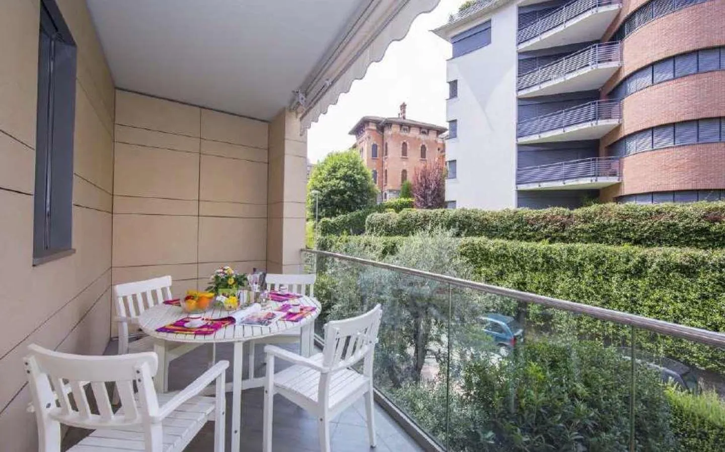 Appartamento elegante 3.5 con servizi esclusivi nel centro di Lugano - Foto 3 di 13