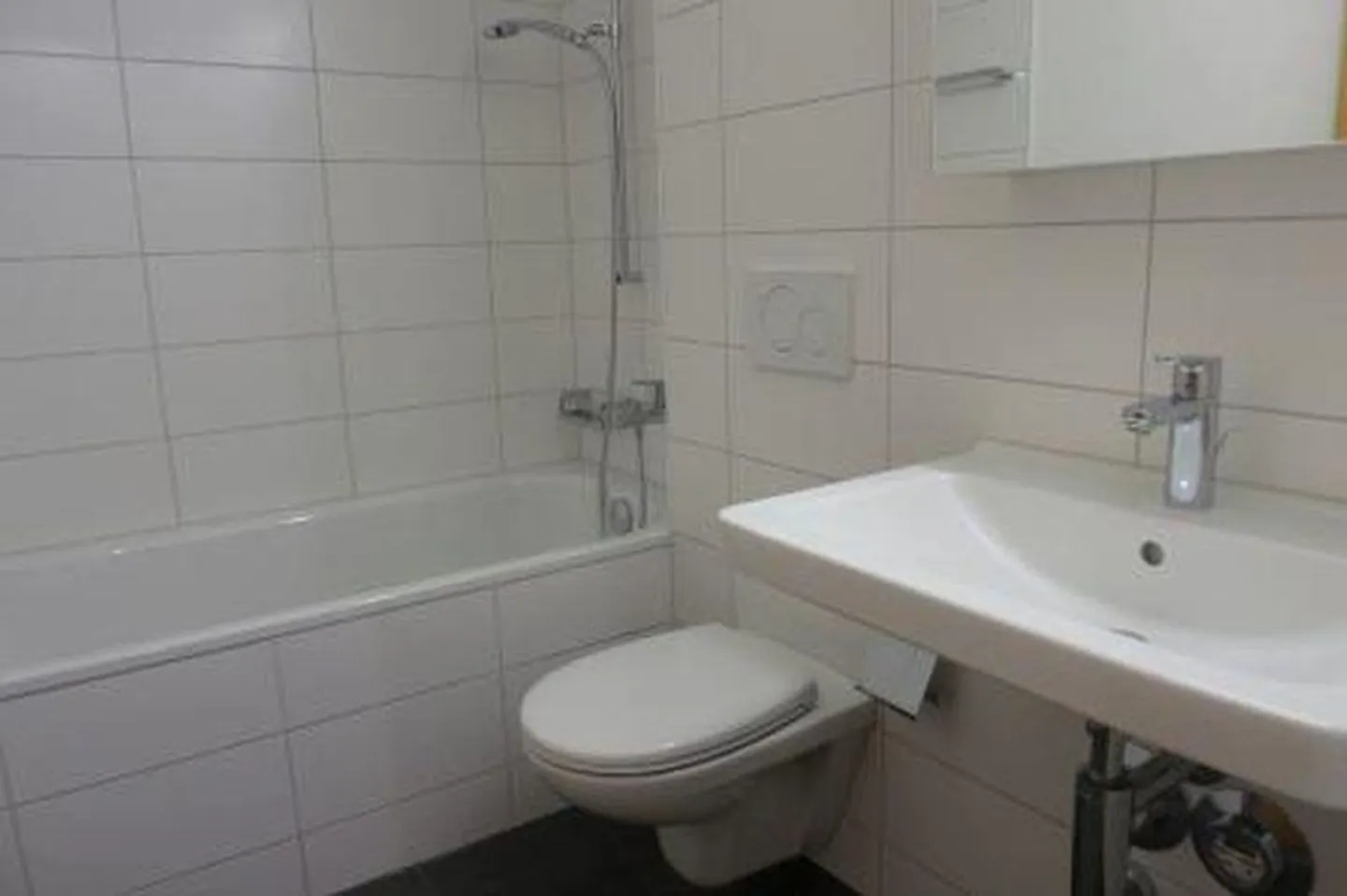 Vivre dans un quartier résidentiel populaire - Photo 3 sur 5