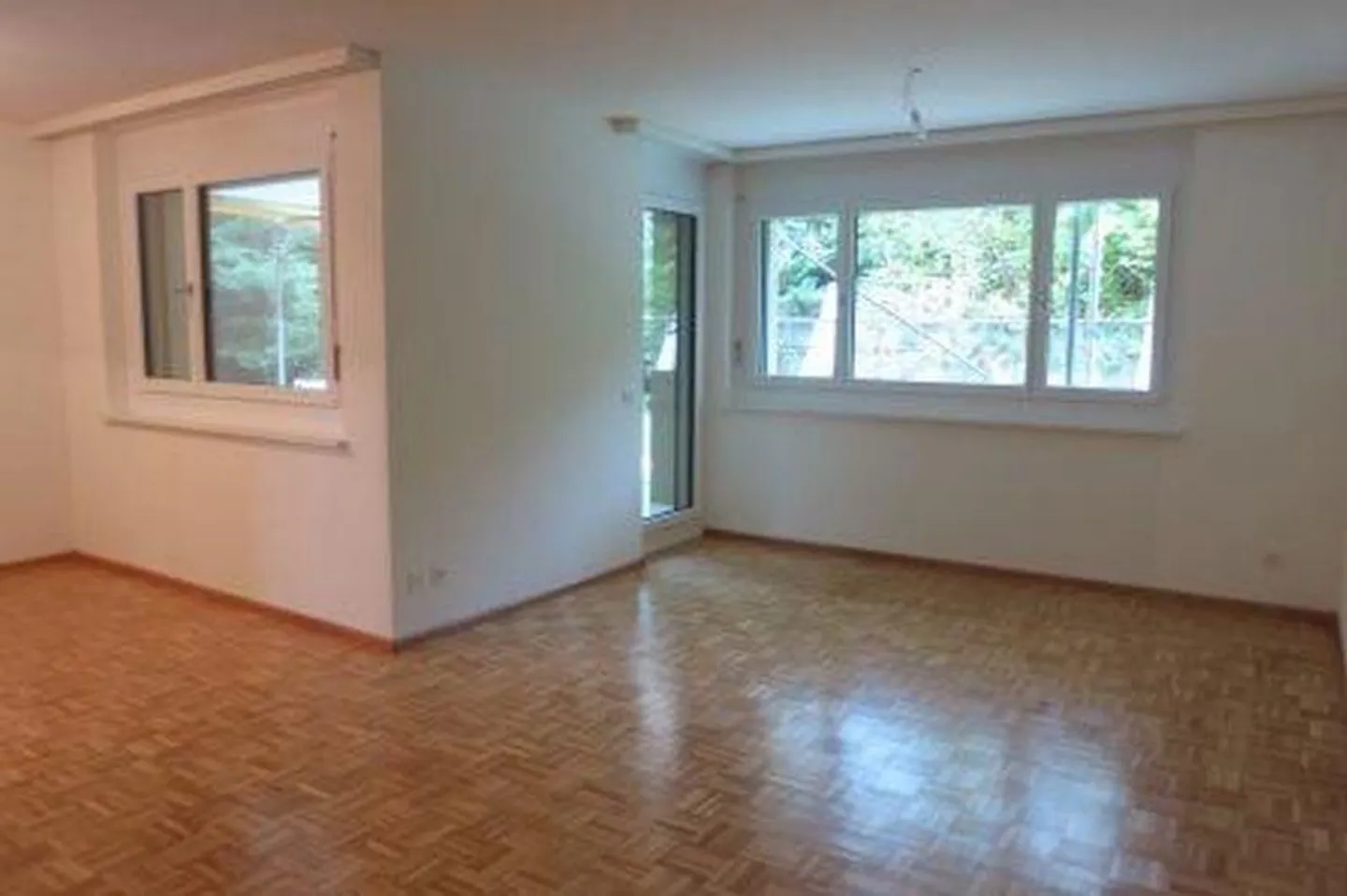 Vivre dans un quartier résidentiel populaire - Photo 4 sur 5