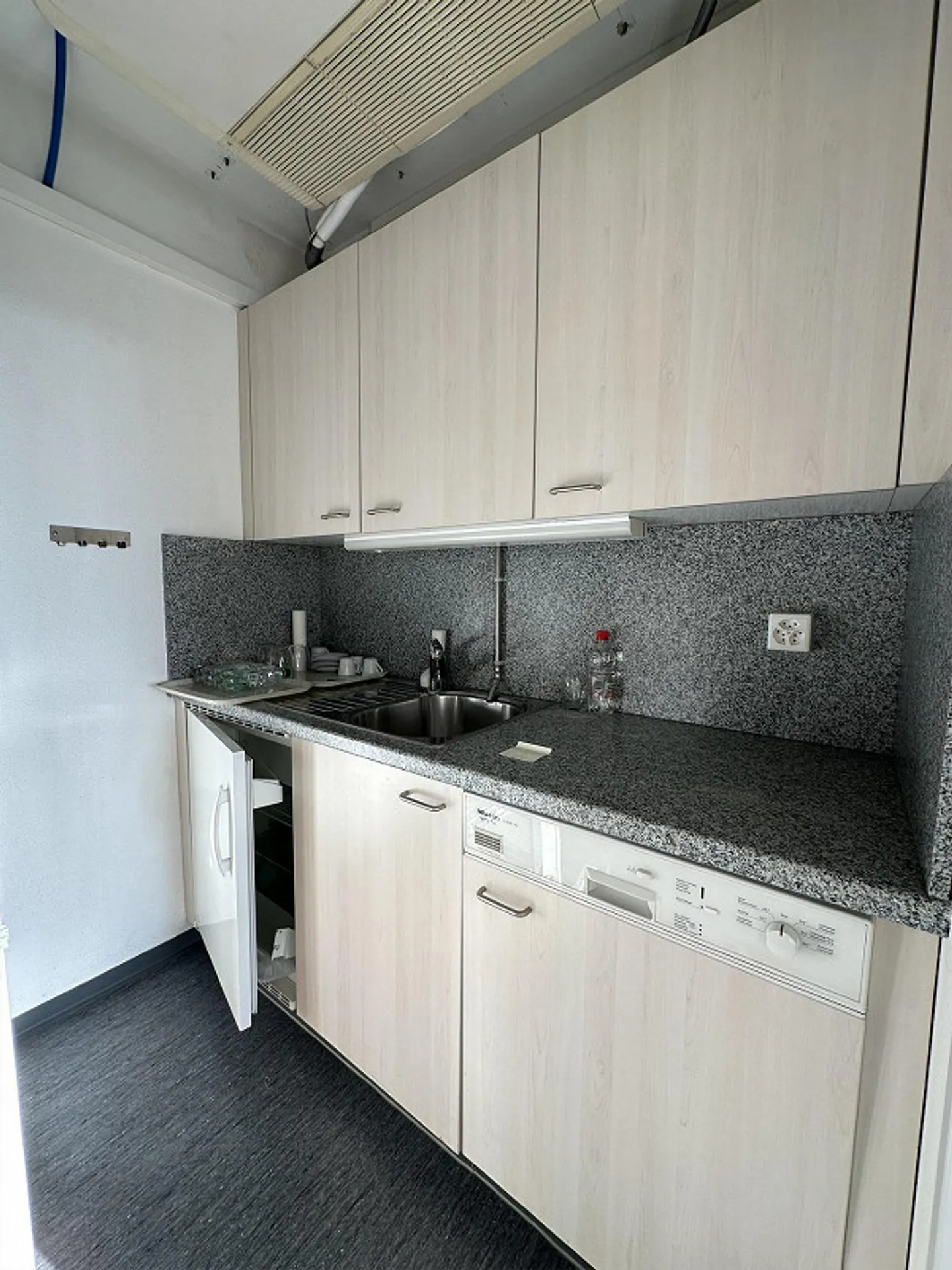 Bureaux aménagés au cœur de Saint-Gall - Photo 5 sur 6