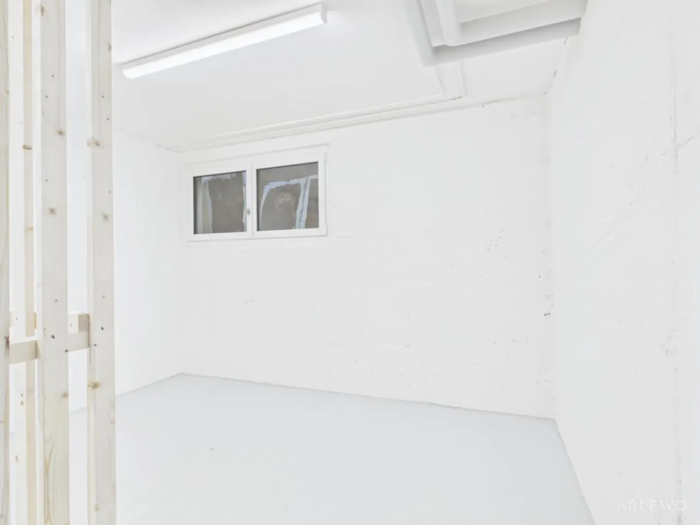 Diaspora room for rent - Photo 7 of 8