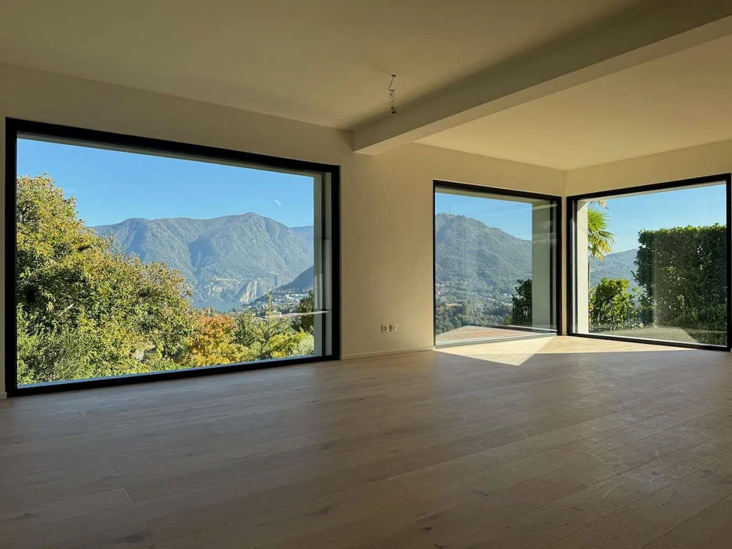 Modern Villa on the Hill - Photo 2 of 10