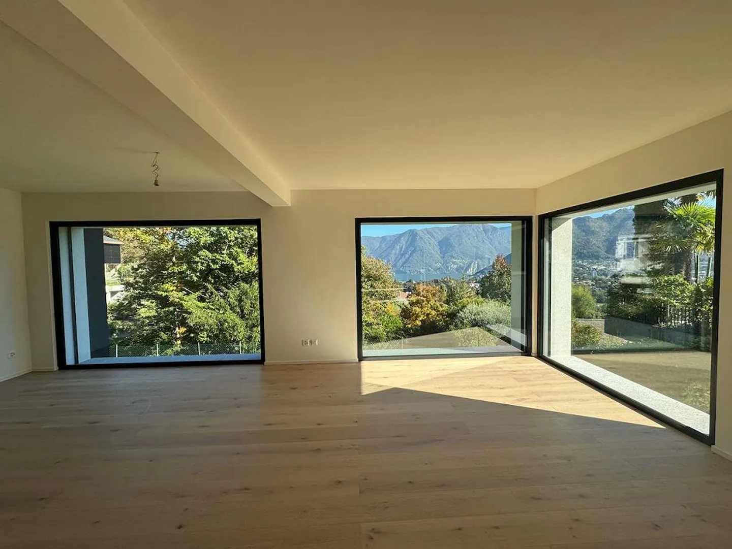 Modern Villa on the Hill - Photo 6 of 10