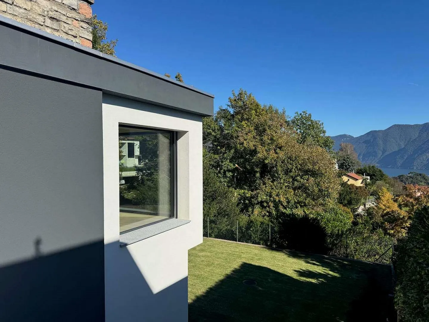 Modern Villa on the Hill - Photo 7 of 10