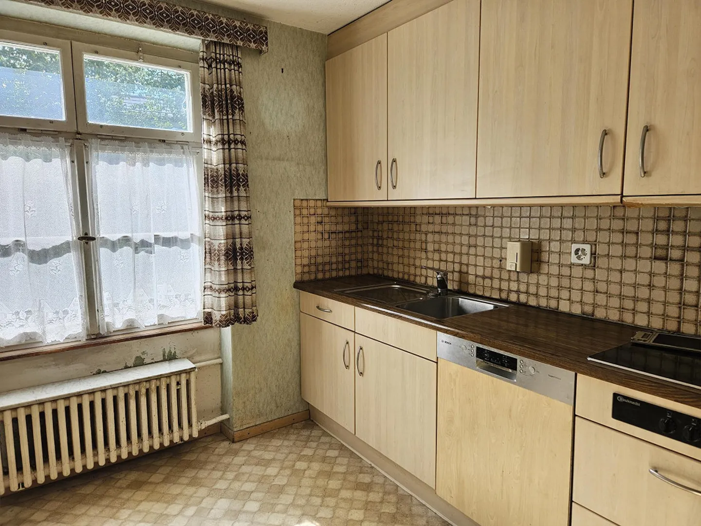 La proprietà di ristrutturazione perfetta inclusa CHF 500'000 per modifiche - Foto 4 di 14