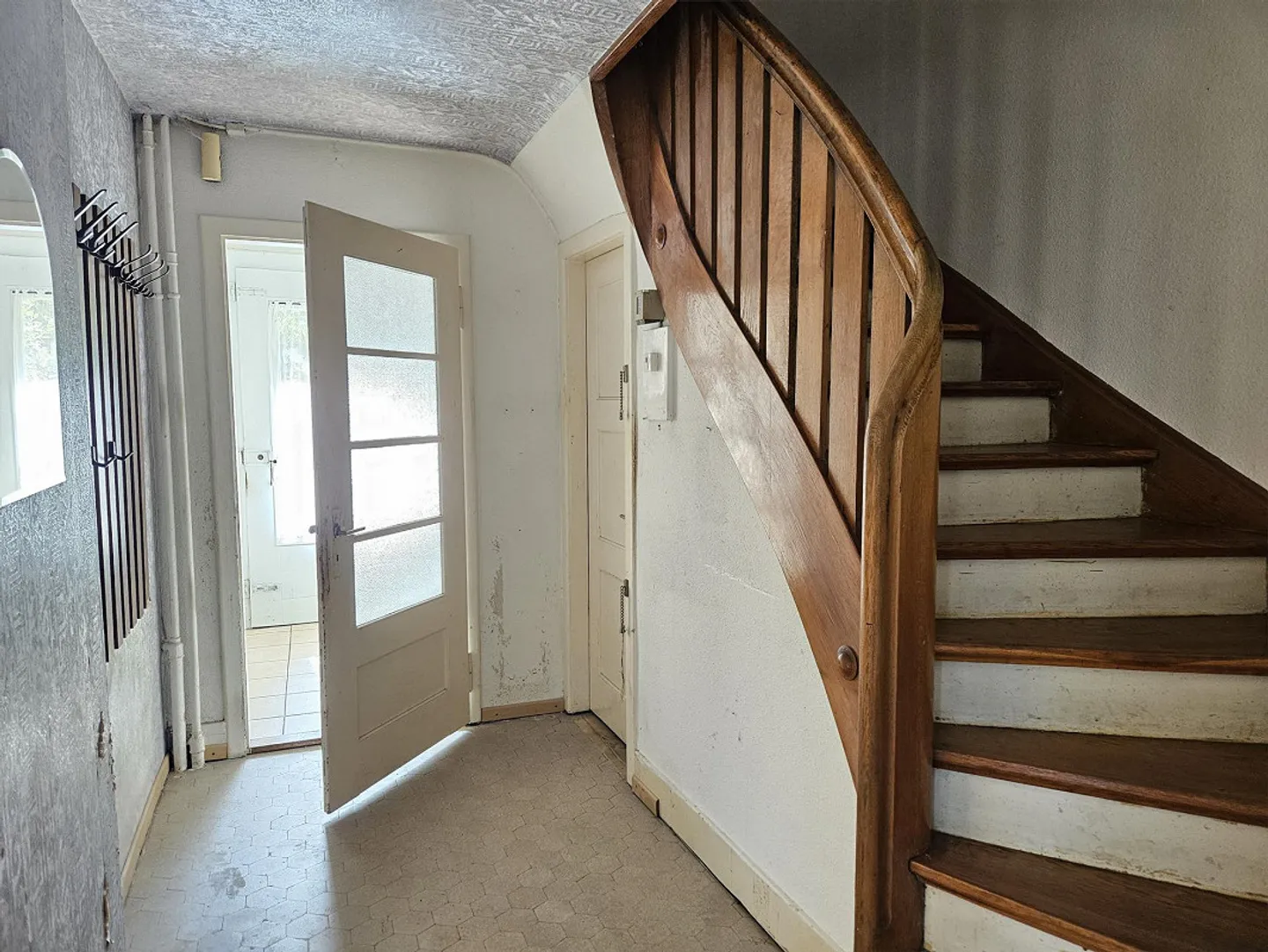 La proprietà di ristrutturazione perfetta inclusa CHF 500'000 per modifiche - Foto 5 di 14