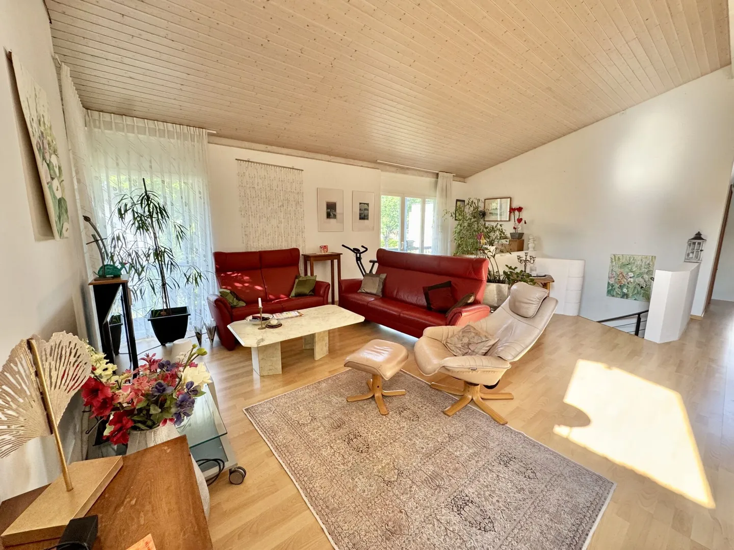 Spaziosa casa indipendente di 6,5 stanze con giardino e veranda - Foto 4 di 17
