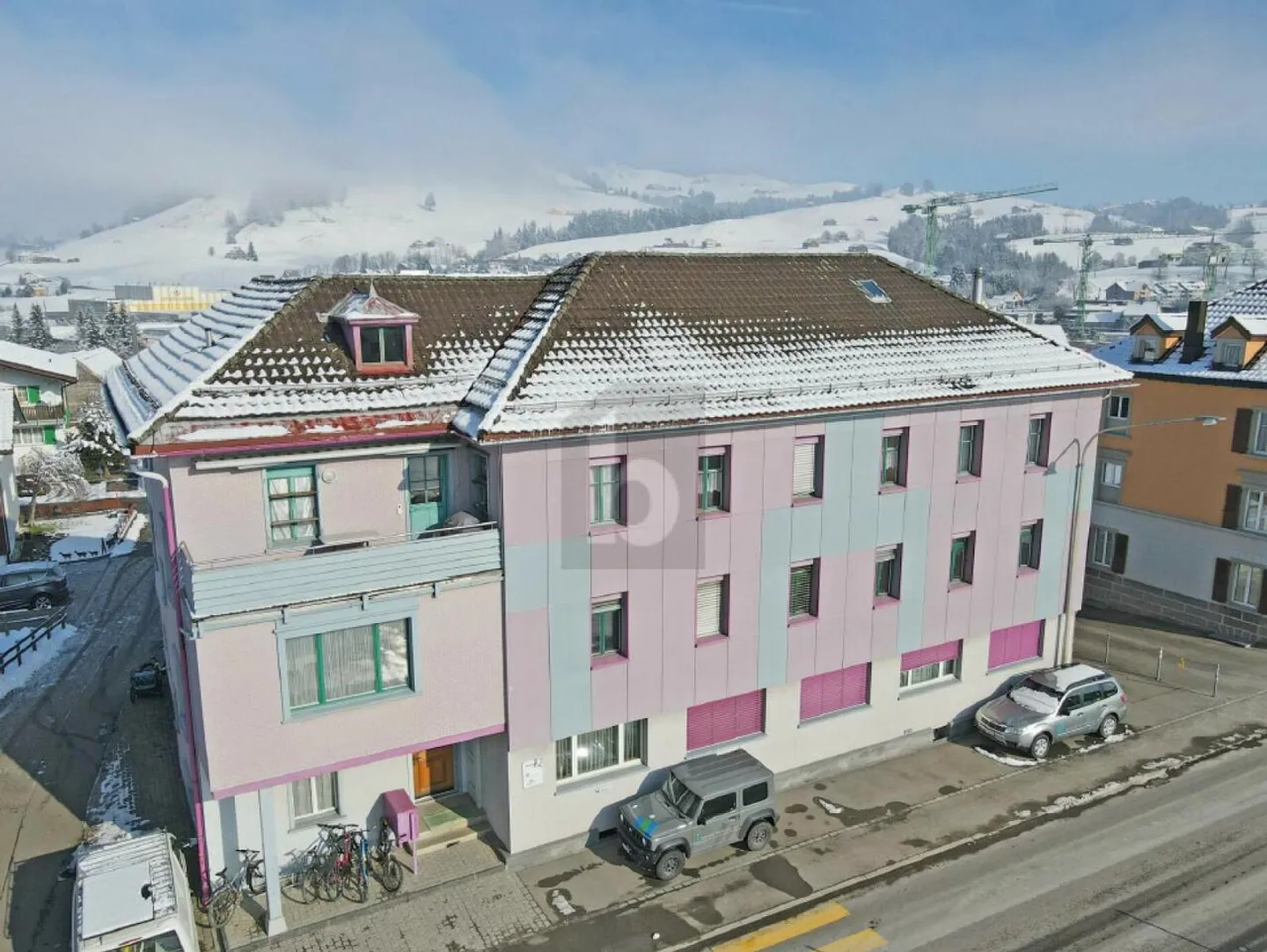 ESPACE DE TRAVAIL LUMINEUX À APPENZELL - Photo 3 sur 5