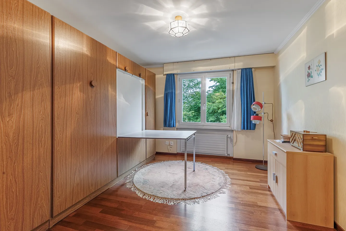 Spacious Apartment with Rooftop Terrace - Photo 7 of 13