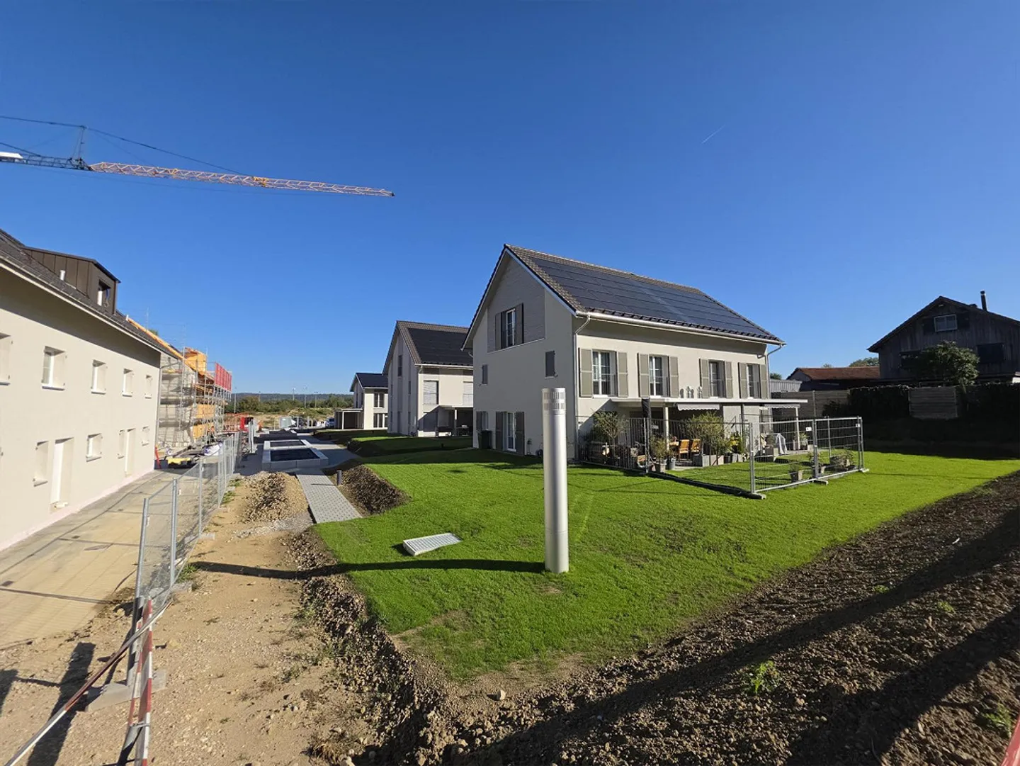 Newly built row house with 4.5 rooms and a magnificent view - Photo 4 of 12