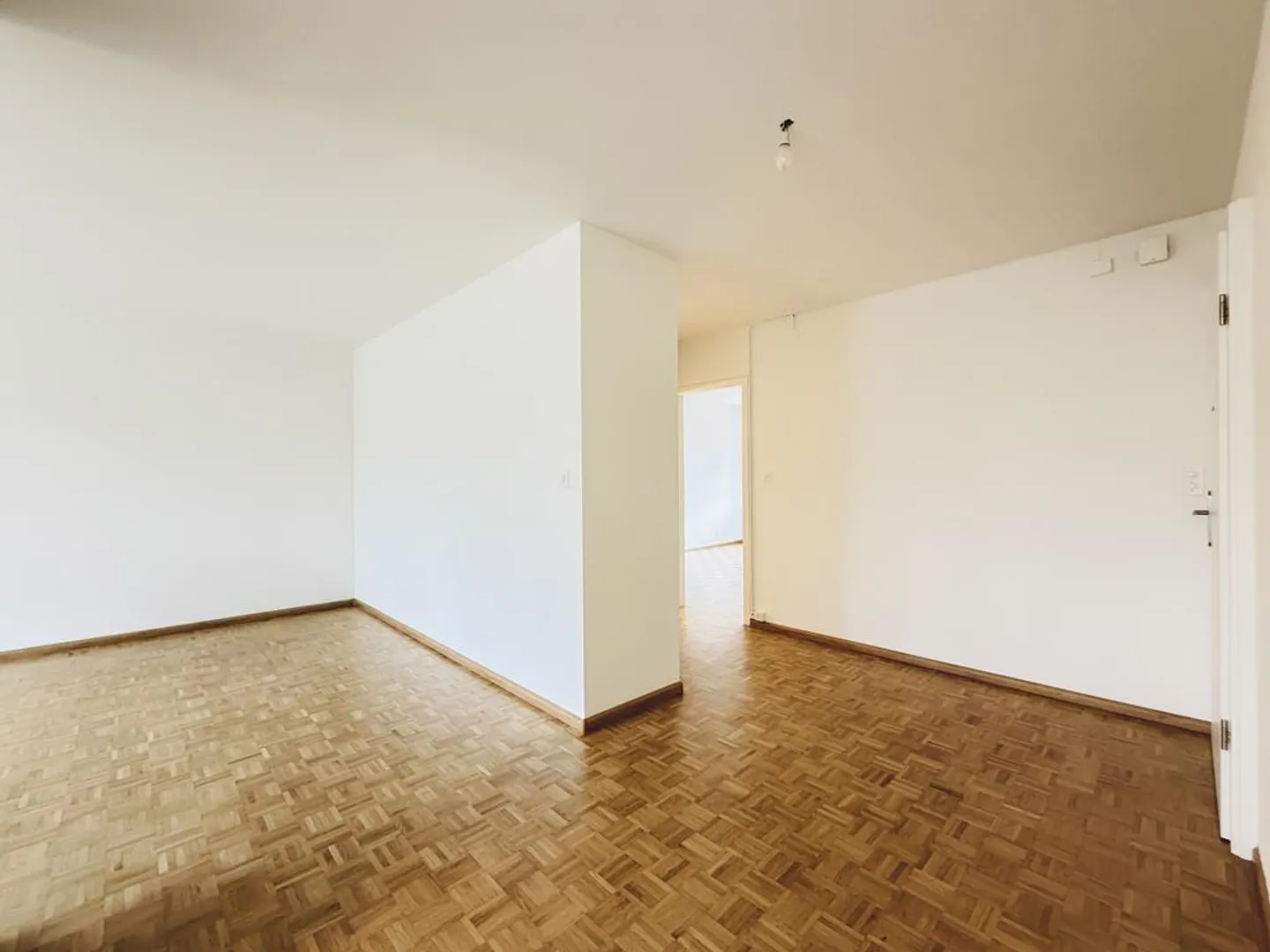 Vivere con stile in un ambiente verde - appartamento affascinante con balcone - Foto 5 di 11