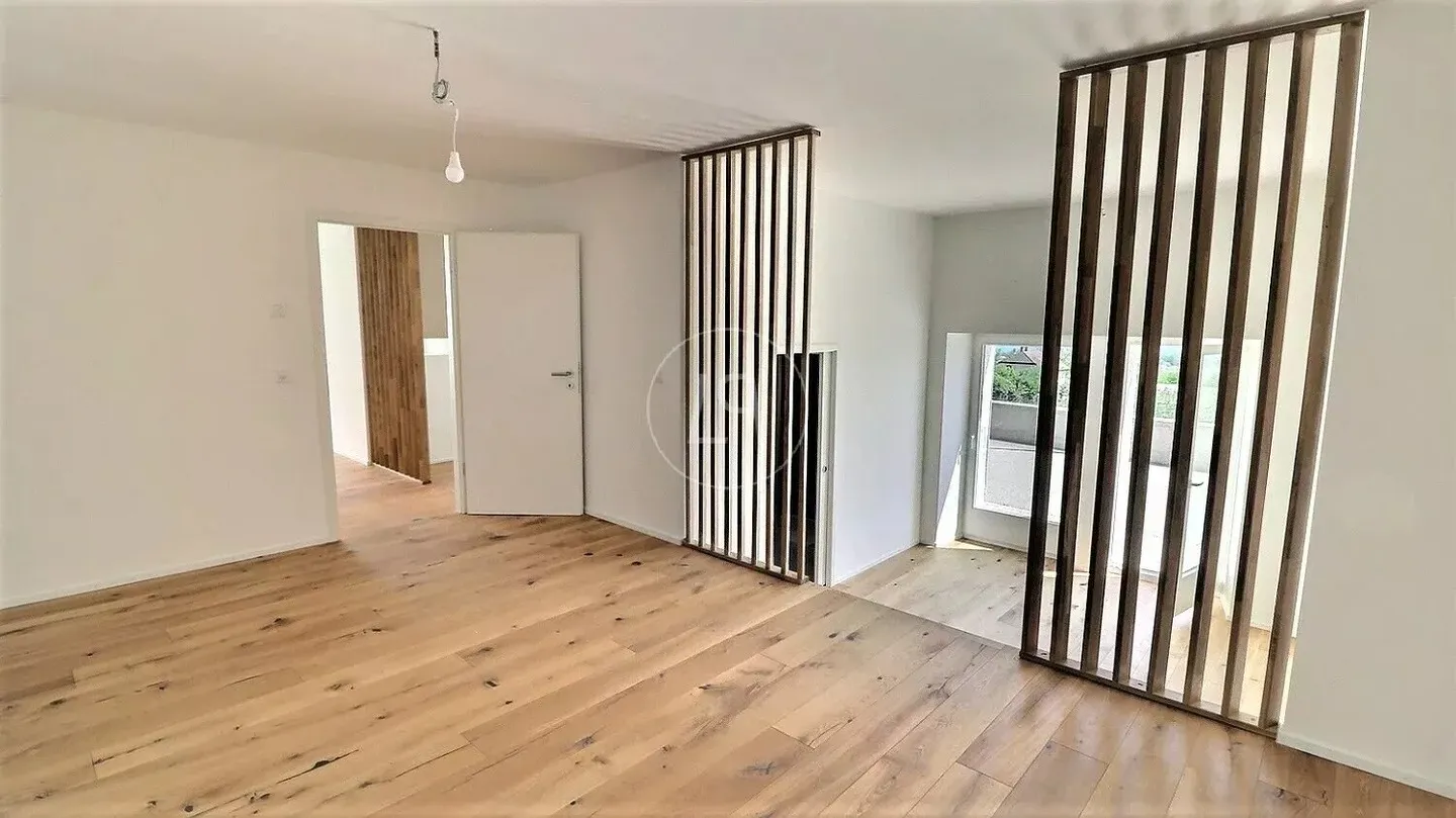 Renoviertes Penthouse mit Seeblick - Foto 8 von 12