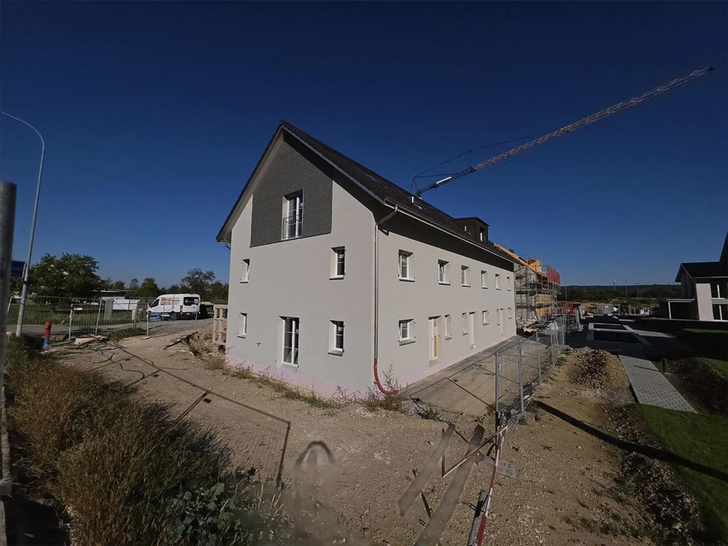 Newly built row house with 4.5 rooms and a magnificent view - Photo 3 of 12