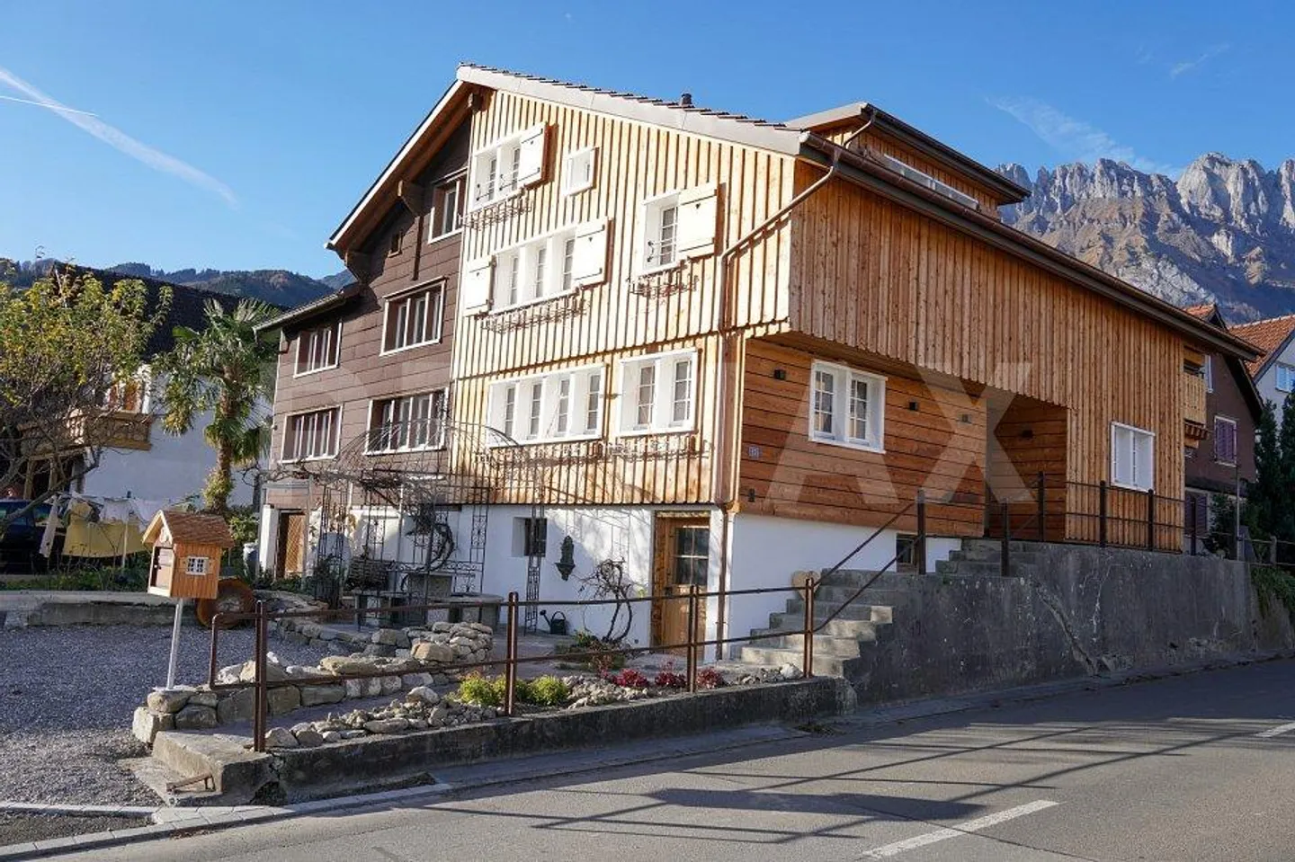 Charmante Doppelhaushälfte mit Modernem Komfort - Foto 1 von 13