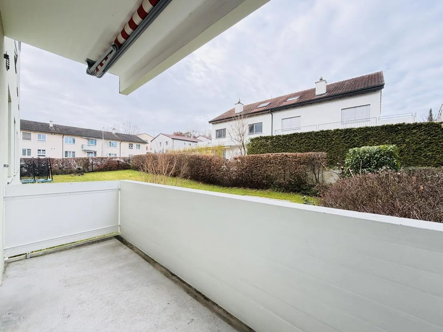 Vivere con stile in un ambiente verde - appartamento affascinante con balcone - Foto 9 di 11