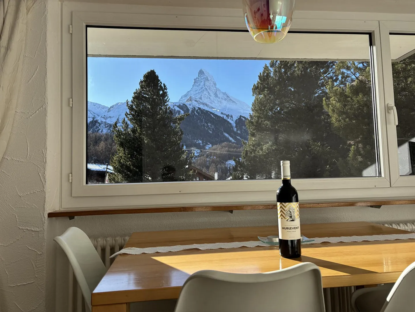 Freshly renovated 3.5 room apartment for rent in Zermatt - Photo 1 of 16