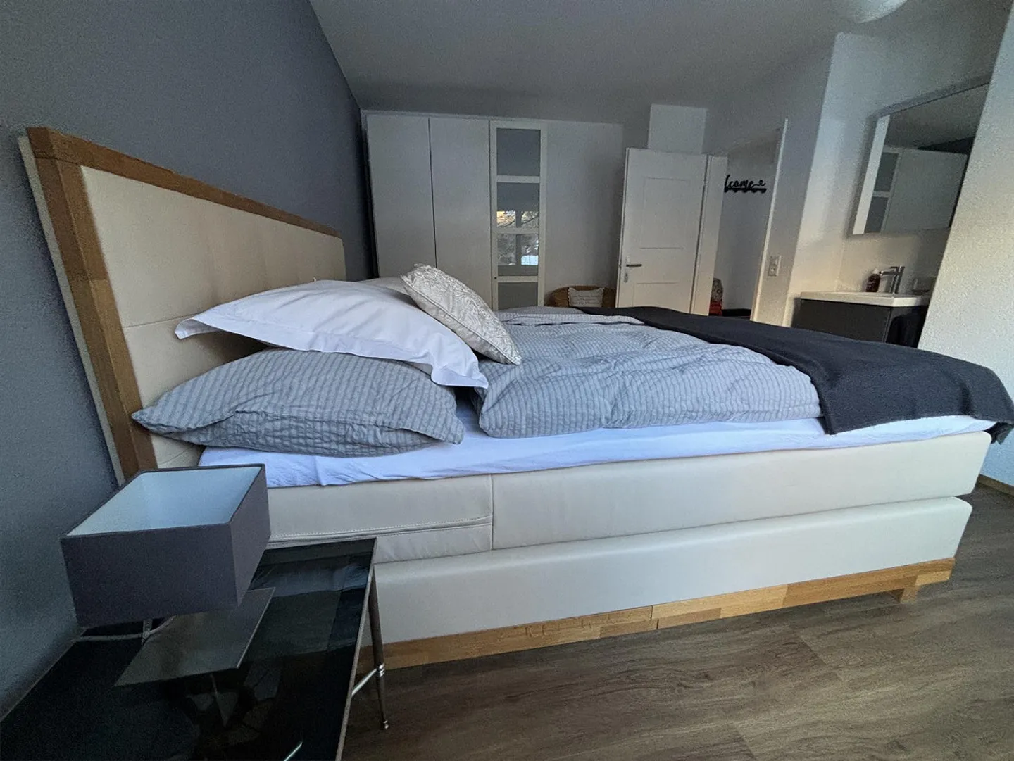 Freshly renovated 3.5 room apartment for rent in Zermatt - Photo 13 of 16