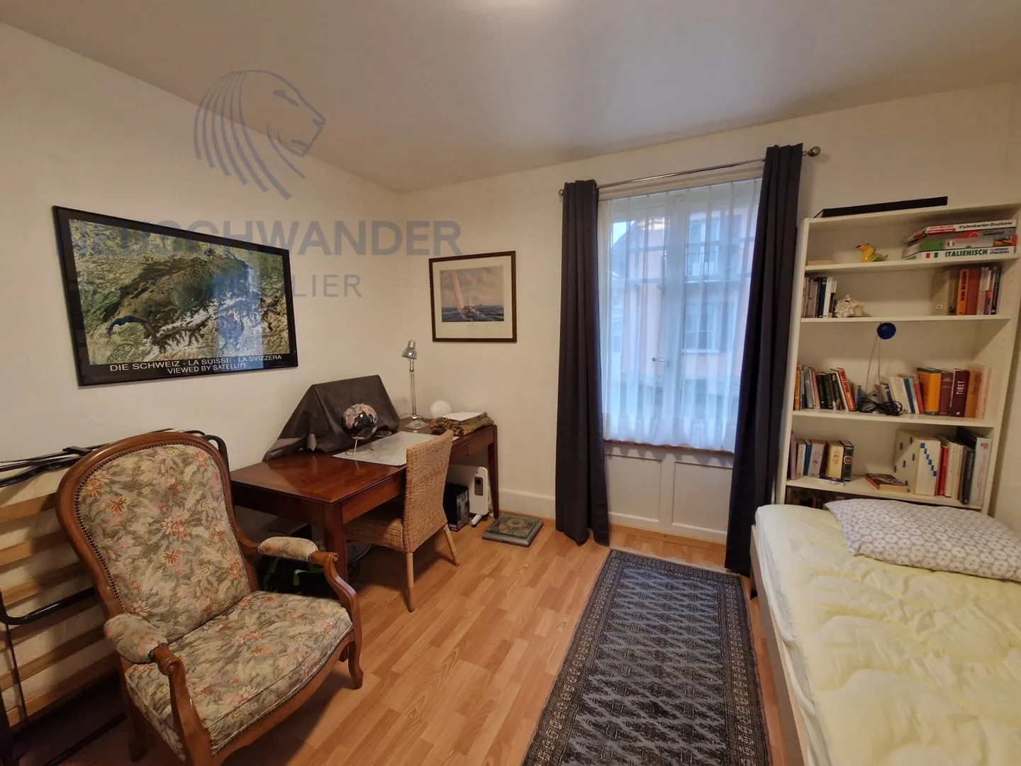 Perfectly located and very well maintained - Photo 7 of 14