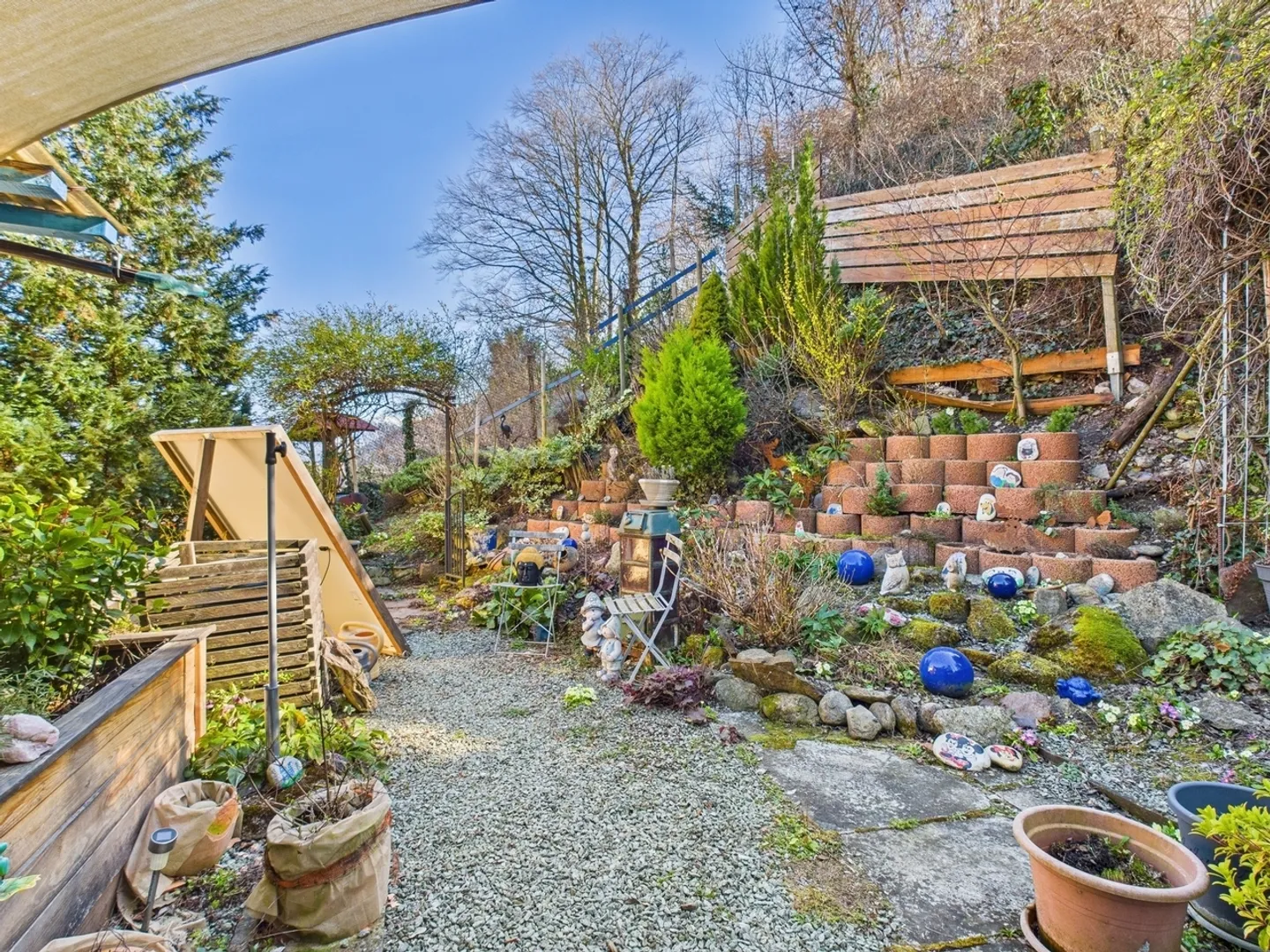Charmantes 4.5 Zimmer Einfamilienhaus mit traumhafter Aussicht in Mels - Foto 10 von 13
