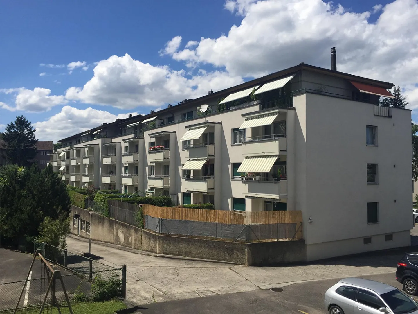 Appartamento accogliente di 3,5 stanze in un quartiere tranquillo - Foto 1 di 6