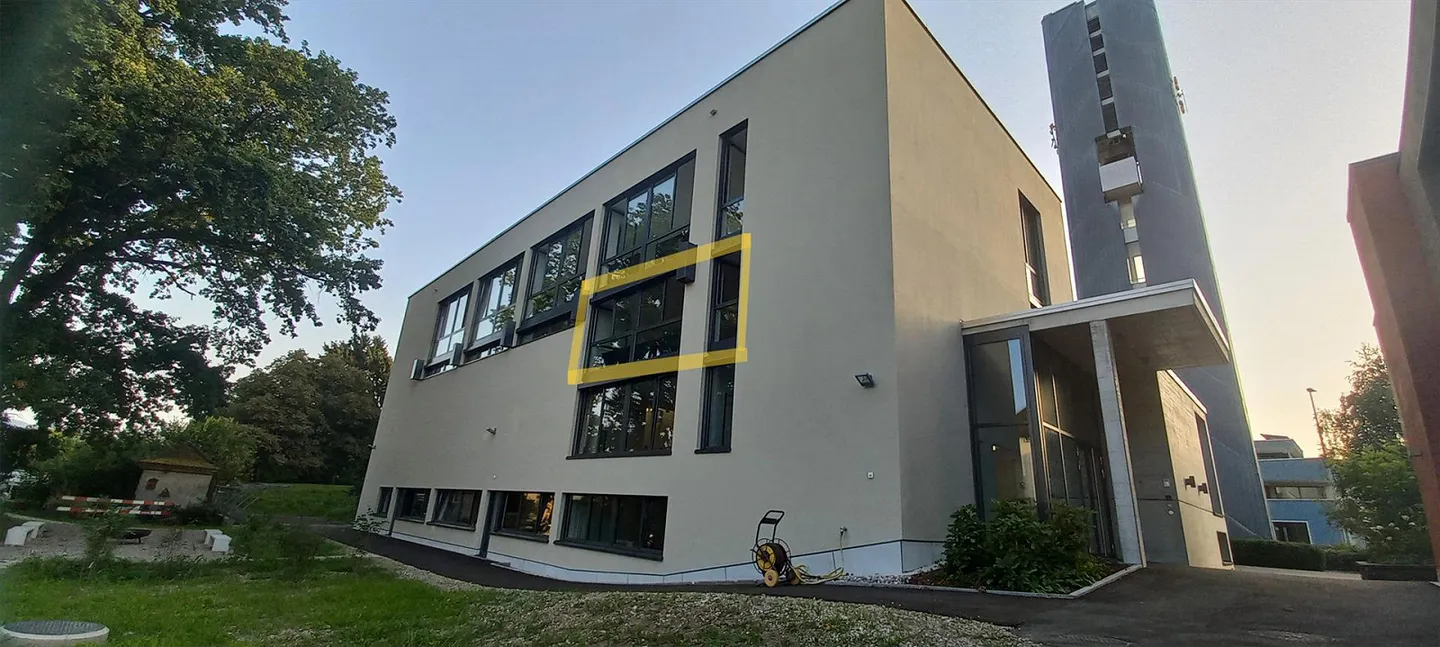 Appartement attrayant de 3,5 pièces (81 m²) avec ascenseur et garage à louer - Photo 2 sur 9