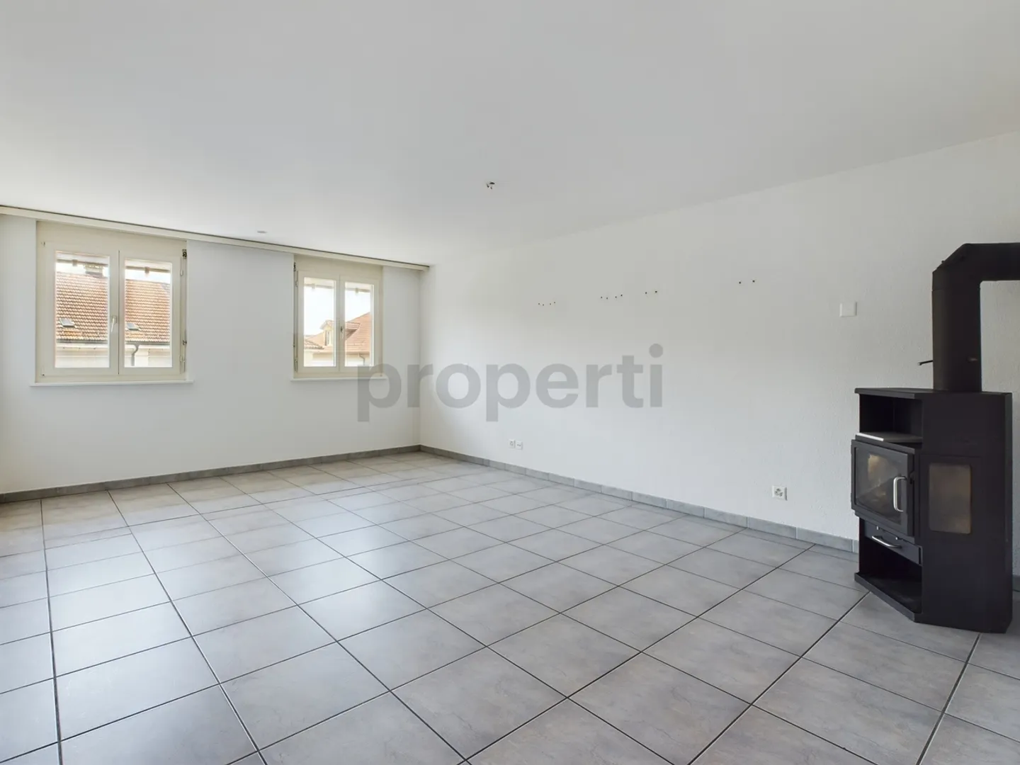 Reserviert -Zentral gelegene 4.5-Zimmer-Maisonette mit Balkon und modernem Komfort in Klingnau - Foto 6 von 11