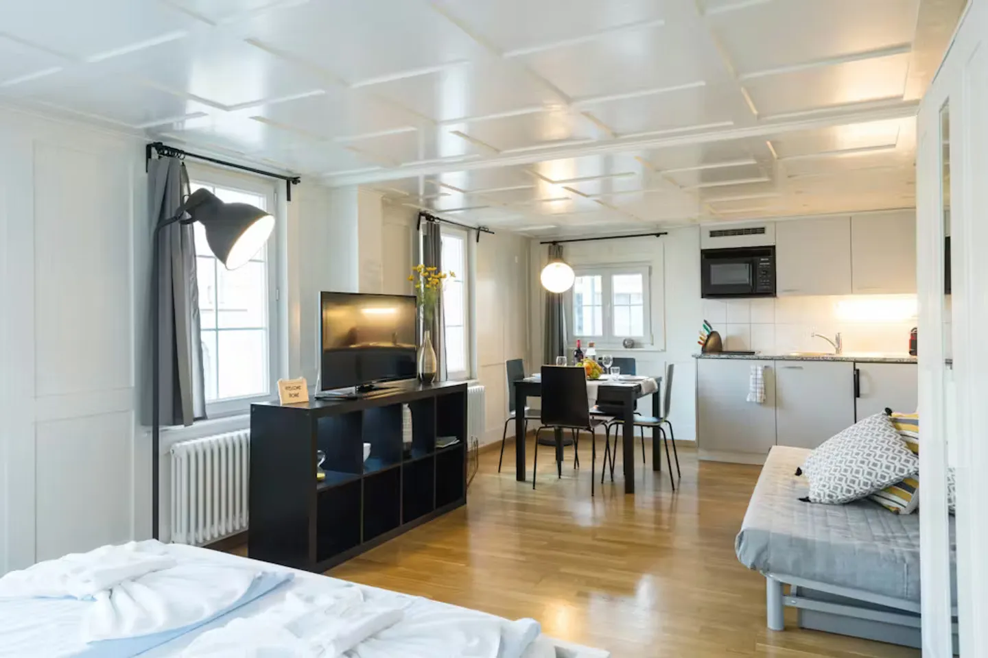 Charming Apartment in Zug - Photo 5 of 10