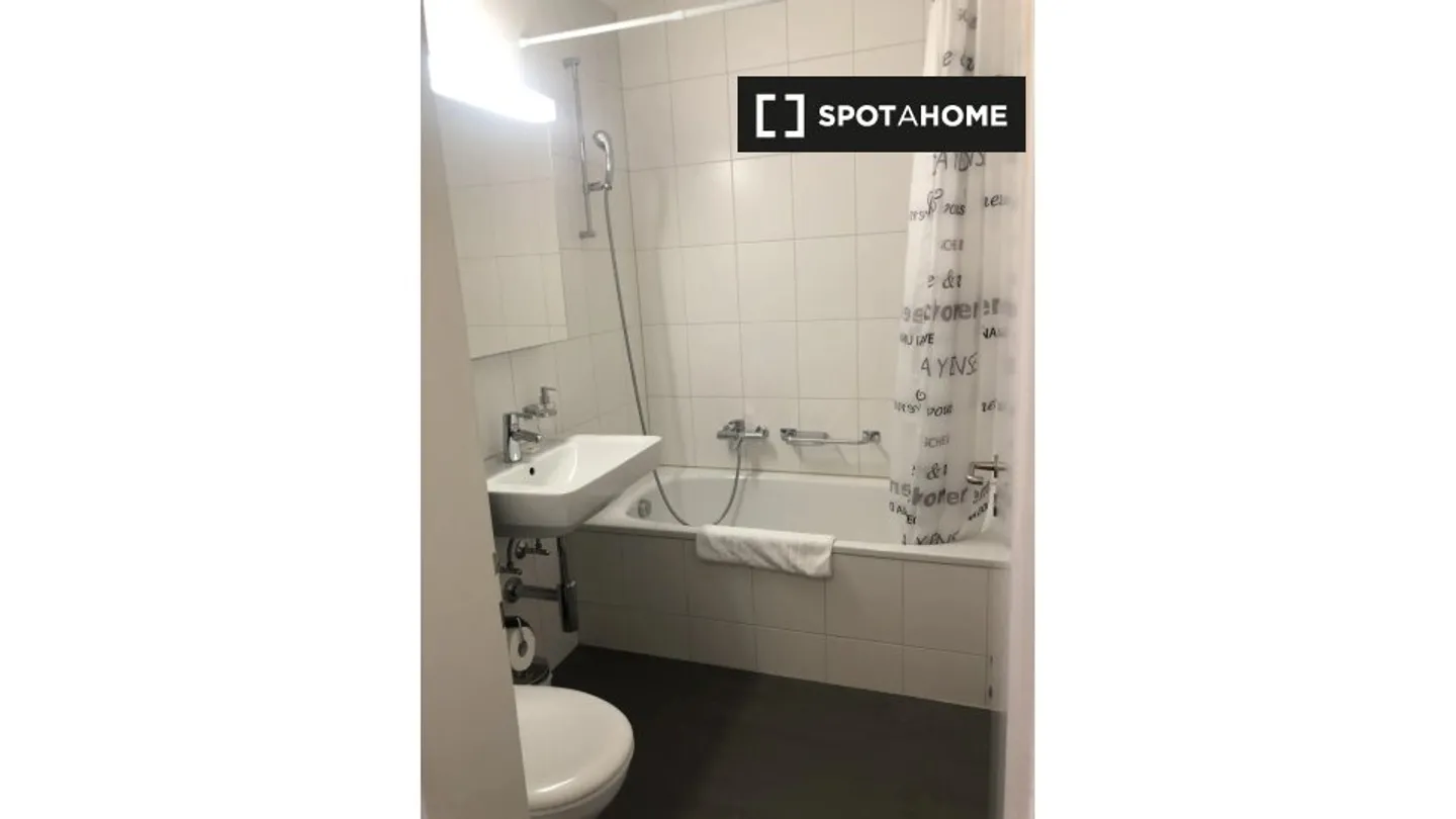 Scopri, visita e affitta la tua nuova casa online con piena fiducia. - Foto 12 di 18