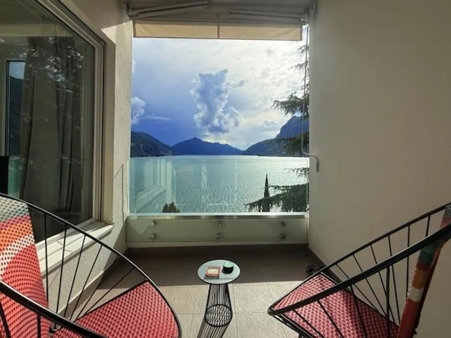 Penthouse élégant de 2,5 pièces avec vue sur le lac à Castagnola - Photo 4 sur 10