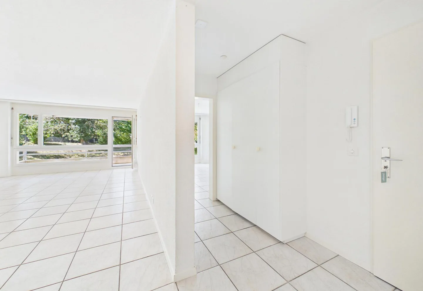A Home in the Popular Spiegel near Bern - Photo 5 of 14