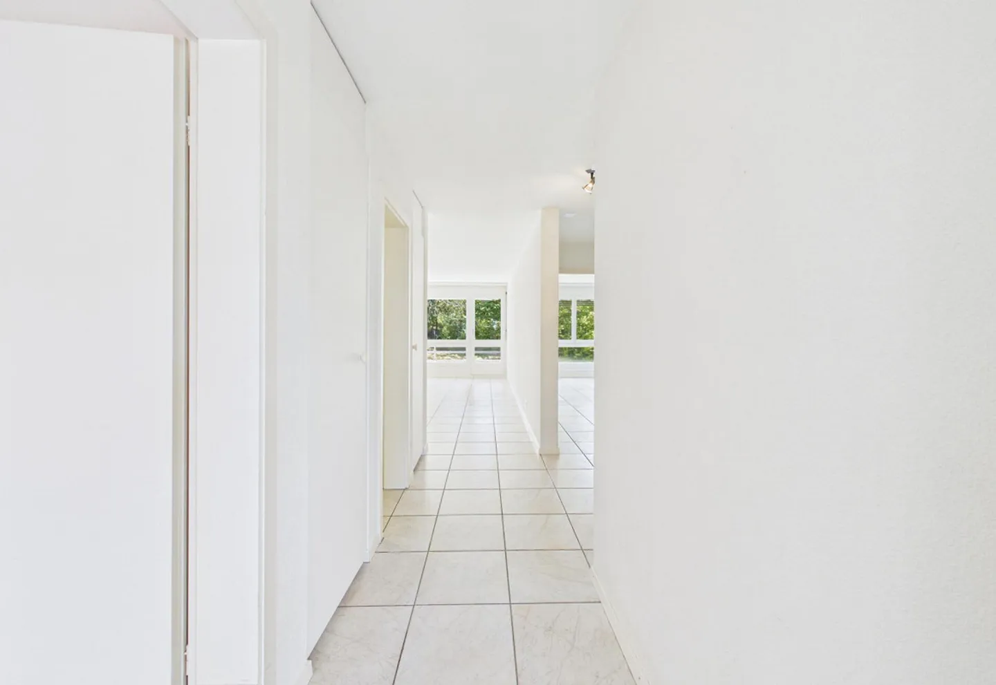 A Home in the Popular Spiegel near Bern - Photo 9 of 14
