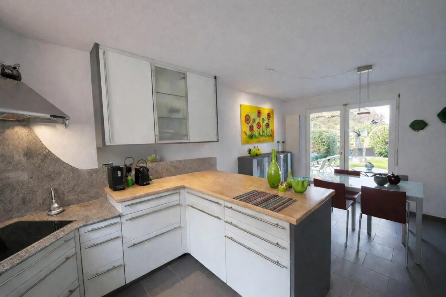 Paradis familial dans un quartier résidentiel calme, ensoleillé et privilégié - Photo 5 sur 13