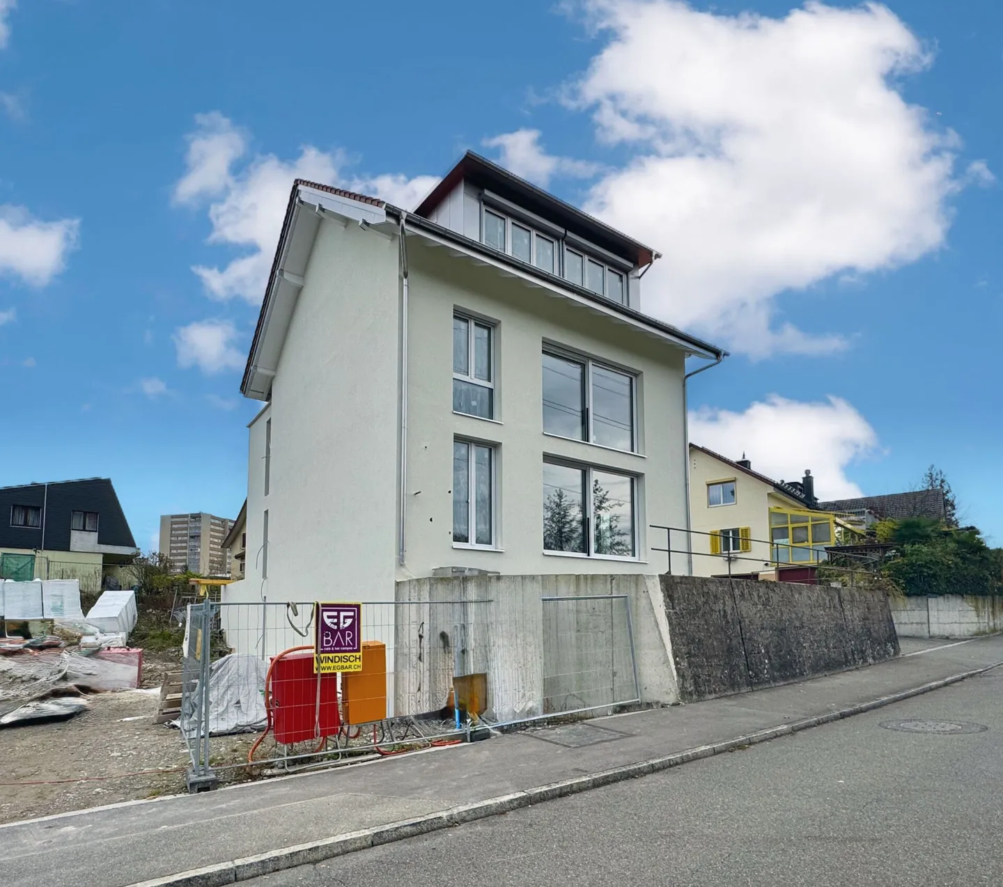 Moderner Wohntraum in Windisch - Foto 1 von 11