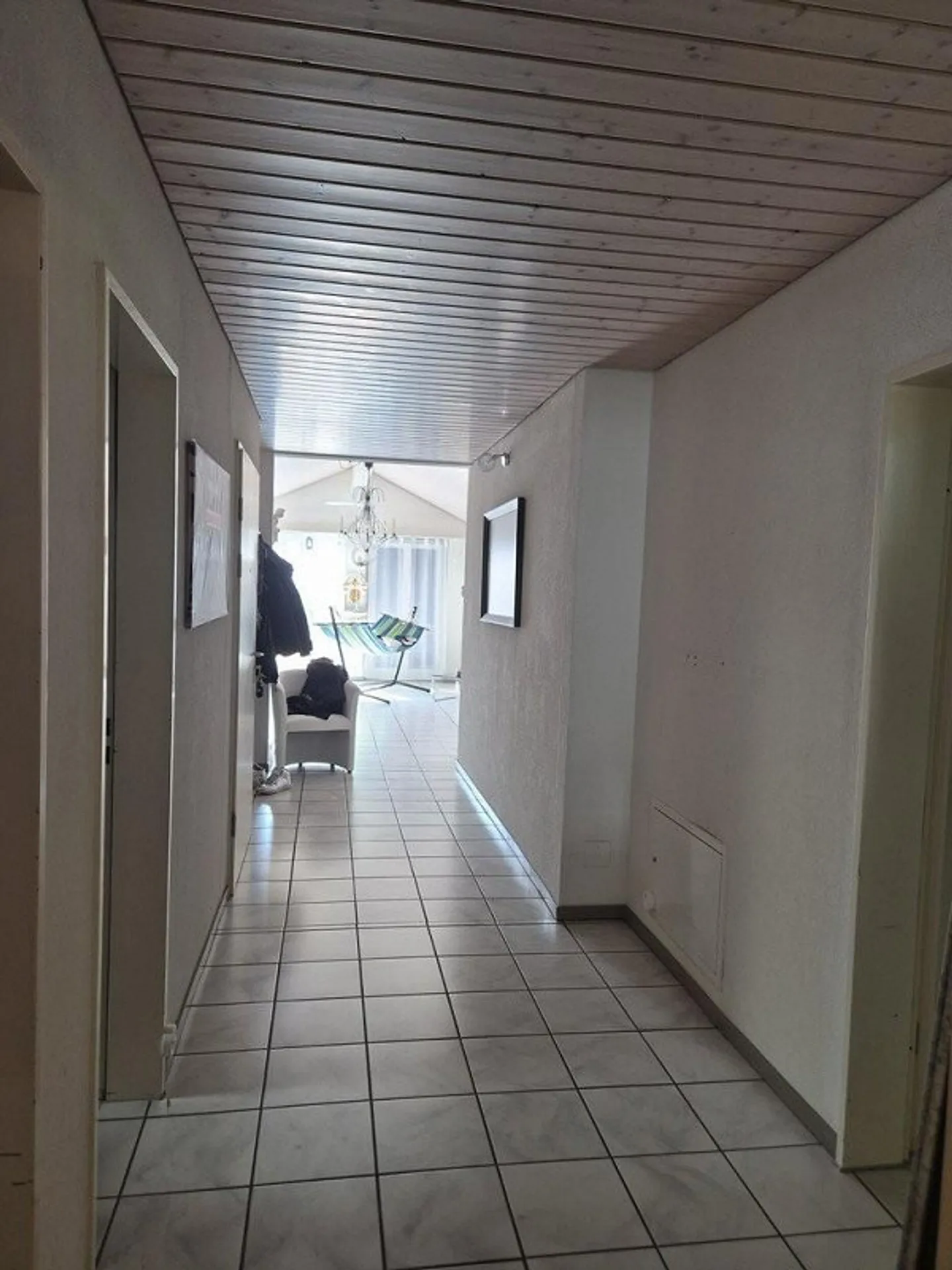 LOUER SANS CAUTION - Développement calme en bordure de forêt et pourtant central - Photo 5 sur 9