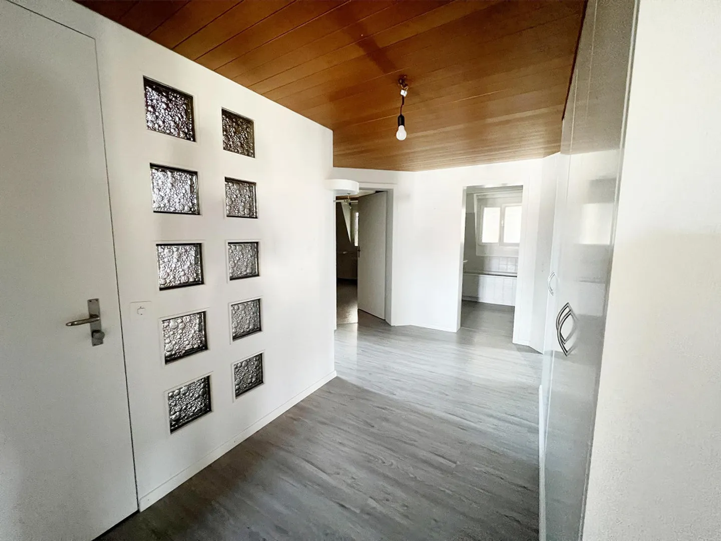 Well-maintained multi-family house with development potential - Photo 12 of 20