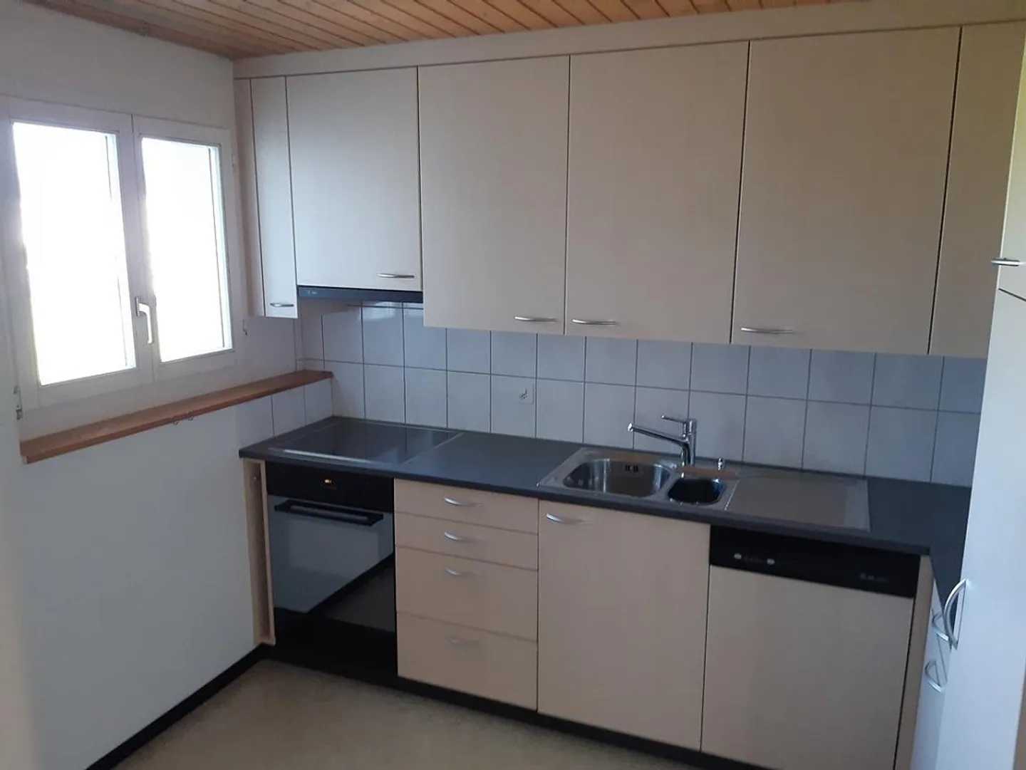 Sonnige 4.5-Zimmerwohnung - Foto 2 von 7